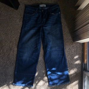 Abercrombie wide leg crop jeans size 6